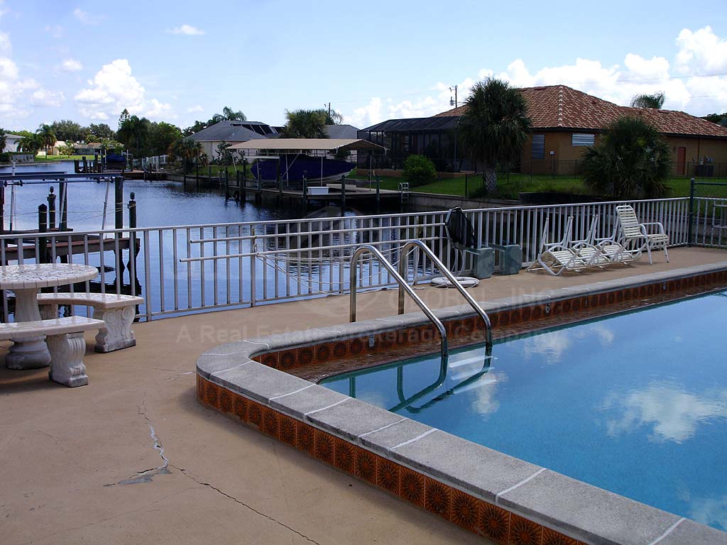 Avalon Place Community Pool and Canal